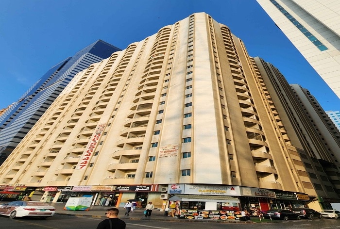 Minor Indian Girl Falls to Death From 17th Floor in Sharjah