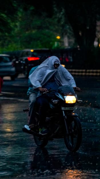 IMD Weather Update: Heavy Rains in Kerala, Odisha And These States