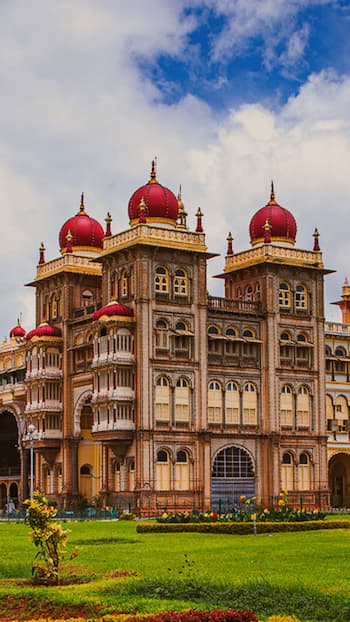 Top 10 Tourist Destinations In Karnataka: See Pics