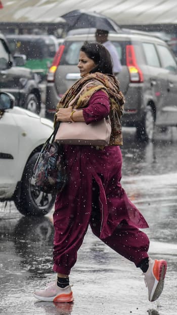 IMD Weather Update: These States To Receive Heavy Rainfall