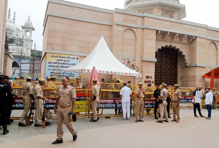 Gyanvapi Case: Varanasi Court Gives One More Week To ASI To Submit Survey Report; Here’s The Details You Should Know